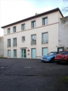 For rent Riom 1 room 18 m2 Puy de dome (63200) photo 0