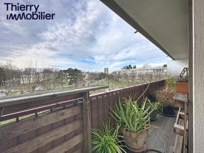 For sale Rennes 4 rooms 78 m2 Ille et vilaine (35200) photo 2