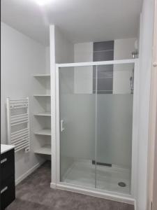 For rent Petit-quevilly 2 rooms 45 m2 Seine maritime (76140) photo 2