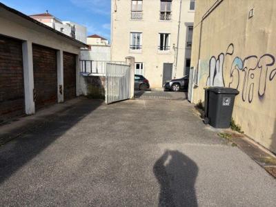 For rent Lyon-9eme-arrondissement 12 m2 Rhone (69009) photo 0