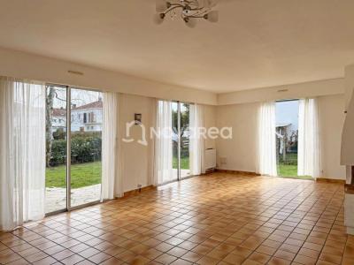 Acheter Maison 211 m2 Pau