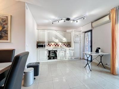Acheter Appartement 54 m2 Saint-raphael
