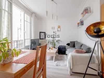 For sale Paris-19eme-arrondissement 2 rooms 44 m2 Paris (75019) photo 1