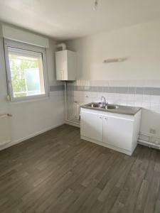 For rent Sainte-marie-aux-chenes 3 rooms 74 m2 Moselle (57118) photo 2