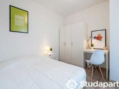 For rent Lyon-3eme-arrondissement 1 room 70 m2 Rhone (69003) photo 0