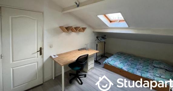 Louer Appartement 13 m2 Aubervilliers