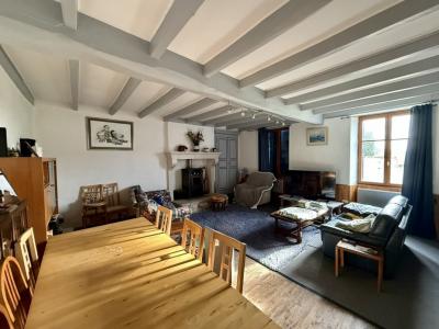 For sale Pioussay 10 rooms 254 m2 Deux sevres (79110) photo 2