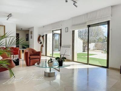 For sale Beaucaire 6 rooms 179 m2 Gard (30300) photo 2