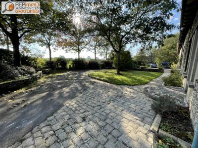 For sale Noyal-sur-vilaine 7 rooms 200 m2 Ille et vilaine (35530) photo 0