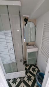 Louer Appartement Marseille-7eme-arrondissement Bouches du Rhone