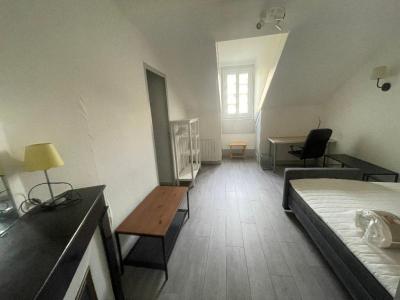 Louer Appartement Saint-etienne 405 euros
