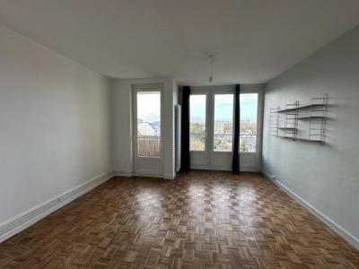 For sale Rennes 3 rooms 56 m2 Ille et vilaine (35000) photo 1