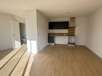Louer Appartement Bruguieres 605 euros