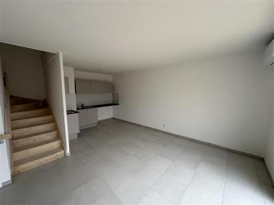 For rent Redessan 4 rooms 84 m2 Gard (30129) photo 0
