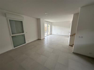 For rent Redessan 4 rooms 84 m2 Gard (30129) photo 1