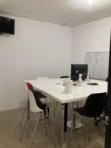 Louer Local commercial 78 m2 Lyon-7eme-arrondissement