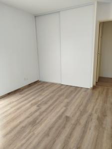 Louer Appartement Saint-priest 848 euros