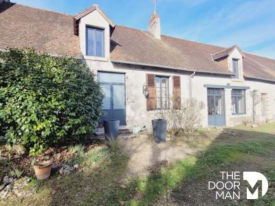 For sale Vineuil 5 rooms 142 m2 Loir et cher (41350) photo 0