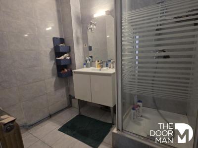 For sale Toulon 4 rooms 75 m2 Var (83000) photo 0