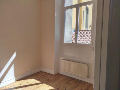 For rent Clermont-ferrand 3 rooms 41 m2 Puy de dome (63000) photo 1