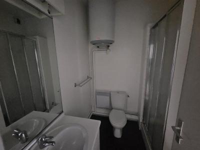 For rent Clermont-ferrand 1 room 23 m2 Puy de dome (63000) photo 3