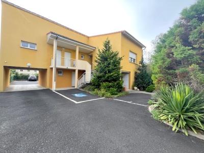 Louer Appartement Aubiere 450 euros