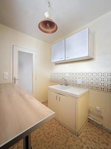 For rent Clermont-ferrand 1 room 30 m2 Puy de dome (63000) photo 0