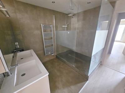 For rent Clermont-ferrand 3 rooms 113 m2 Puy de dome (63000) photo 4