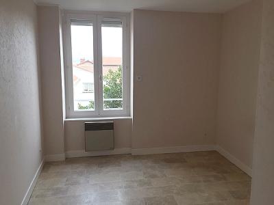 For rent Clermont-ferrand 2 rooms 37 m2 Puy de dome (63000) photo 3