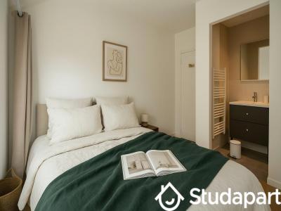 For rent Paris-18eme-arrondissement 1 room 16 m2 Paris (75018) photo 0