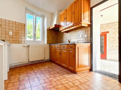 Acheter Appartement Vaureal 185900 euros