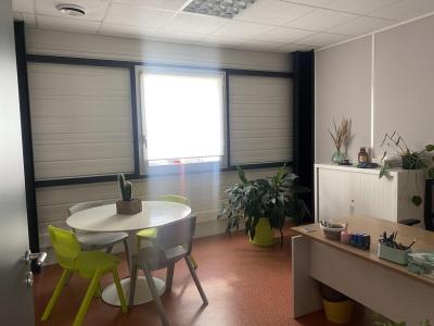 For sale ZONE ALBITECH 8 rooms 182 m2 Tarn (81000) photo 1