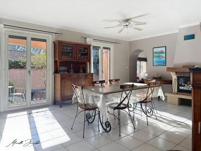 For sale Jonquieres-saint-vincent 6 rooms 110 m2 Gard (30300) photo 2