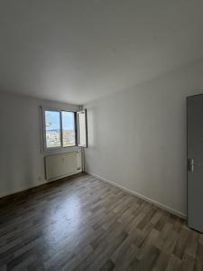 Louer Appartement 94 m2 Romans-sur-isere