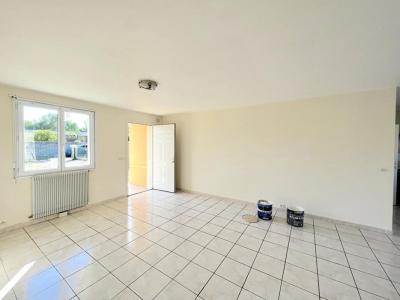 For rent Saint-vincent-de-paul 4 rooms 86 m2 Gironde (33440) photo 1