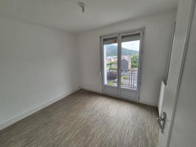 Louer Appartement Revin 428 euros