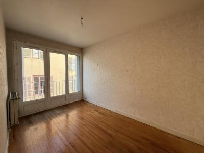 For sale Montbrison 4 rooms 64 m2 Loire (42600) photo 2