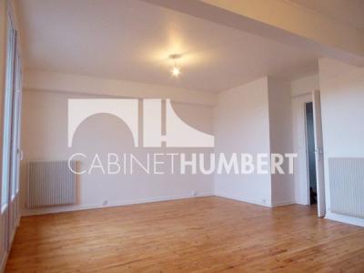 Louer Appartement 73 m2 Saint-etienne