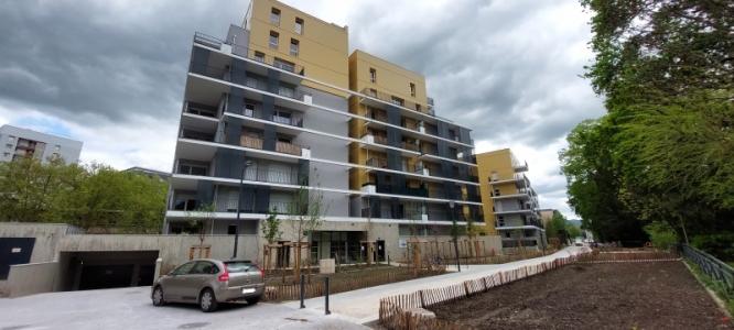 For rent Grenoble 2 rooms 55 m2 Isere (38000) photo 0