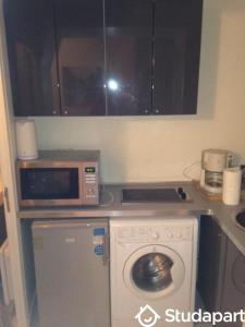 Annonce Location Appartement Paris-10eme-arrondissement 75