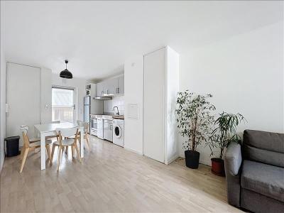 Louer Appartement Courneuve 1200 euros