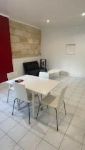 Louer Appartement 53 m2 Bordeaux