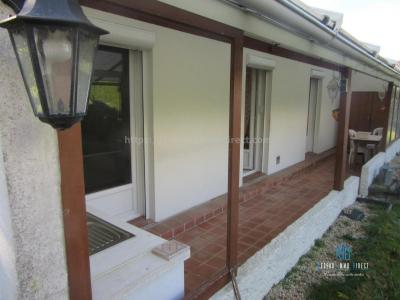 For sale Roche-sur-yon 4 rooms 80 m2 Vendee (85000) photo 4