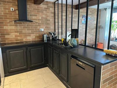 Louer Appartement 149 m2 Venissieux