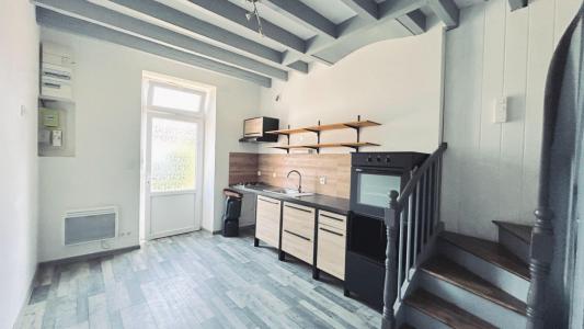 For rent Blaye 3 rooms 60 m2 Gironde (33390) photo 1