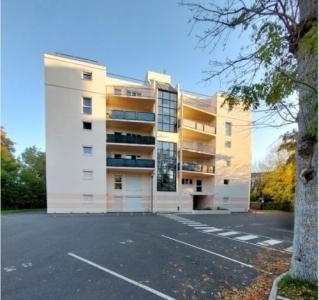 For sale Bourges 4 rooms 81 m2 Cher (18000) photo 0