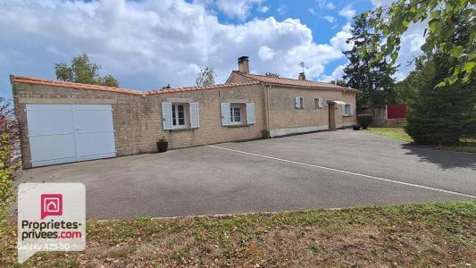 For sale Montreuil 4 rooms 96 m2 Vendee (85200) photo 2