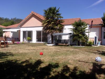 For sale Veyre-monton 5 rooms 149 m2 Puy de dome (63960) photo 0