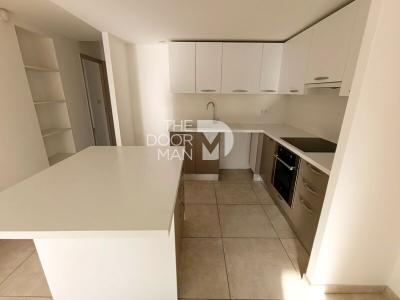 Acheter Appartement 90 m2 Six-fours-les-plages