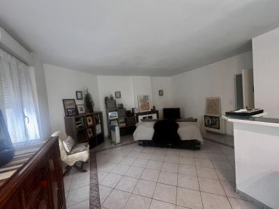 Annonce Vente Immeuble  30